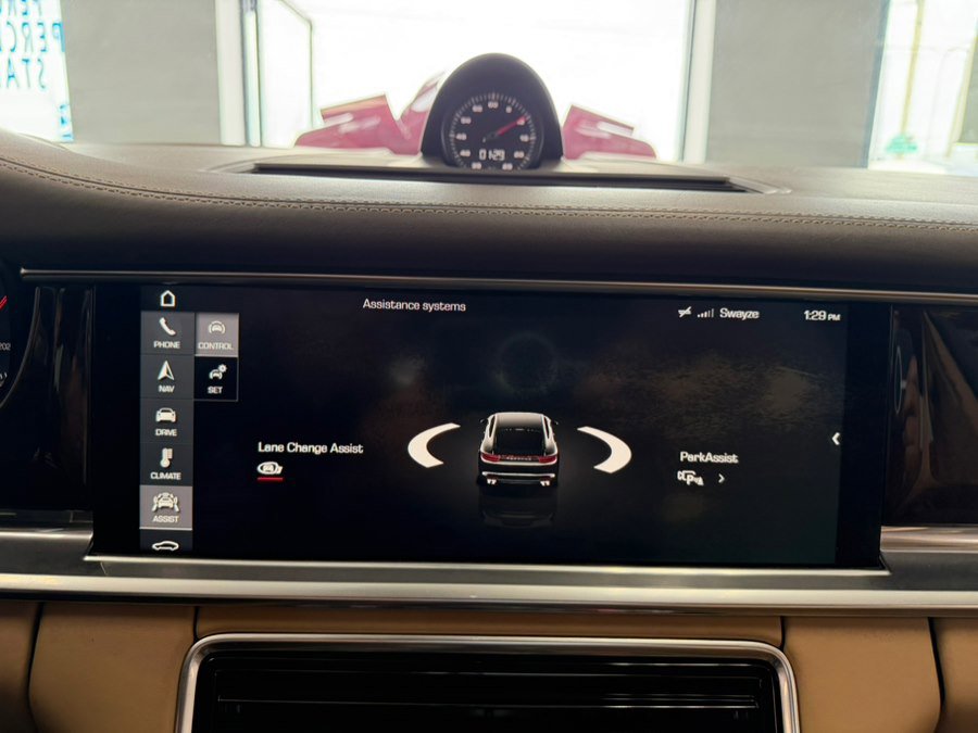 Used 2017 Porsche Panamera Turbo image 58