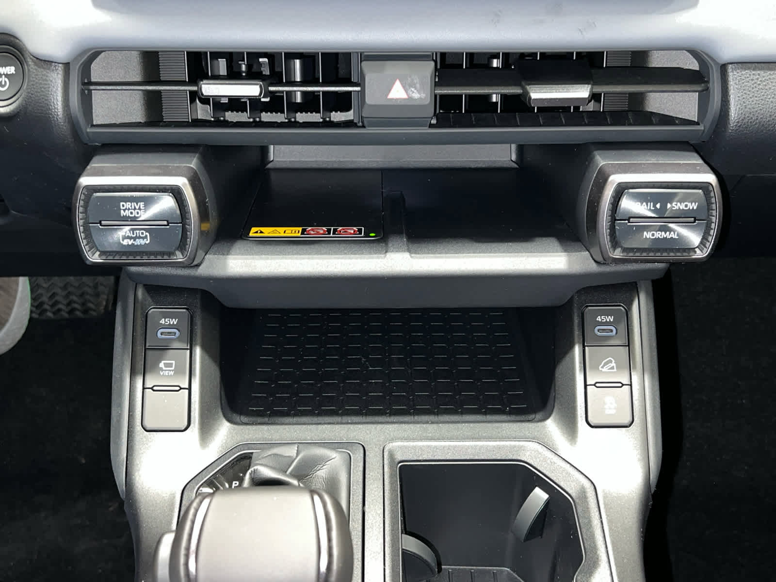 New 2026 Toyota RAV4 XSE AWD/4WD image 25