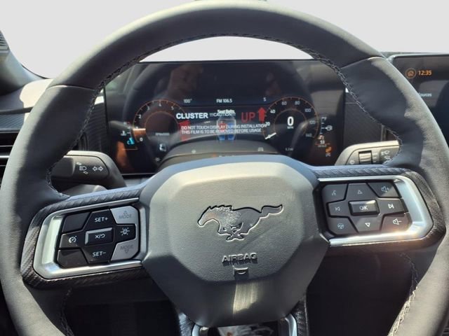 Used 2025 Ford Mustang Coupe image 19
