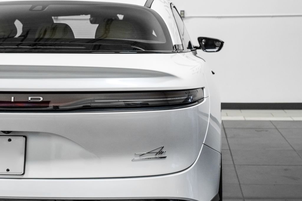 Used 2024 Lucid Air Touring image 51