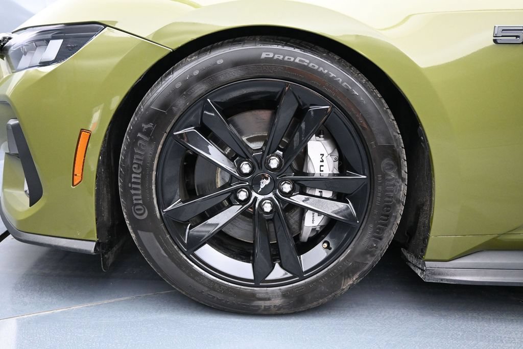 Used 2024 Ford Mustang GT RWD image 26