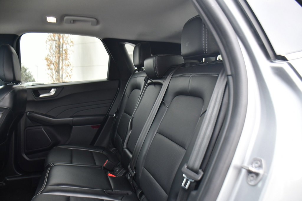 Used 2024 Ford Escape Platinum image 20