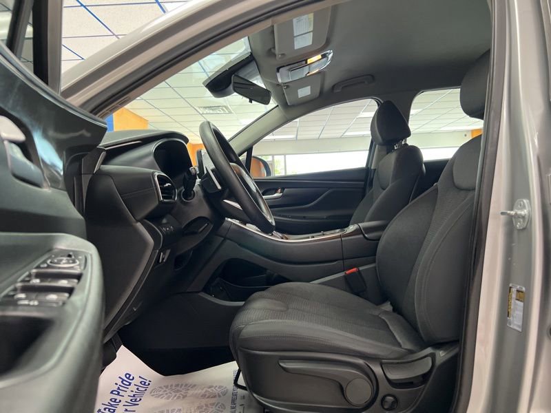 Used 2023 Hyundai Santa Fe SE w/ Cargo Package AWD/4WD image 17