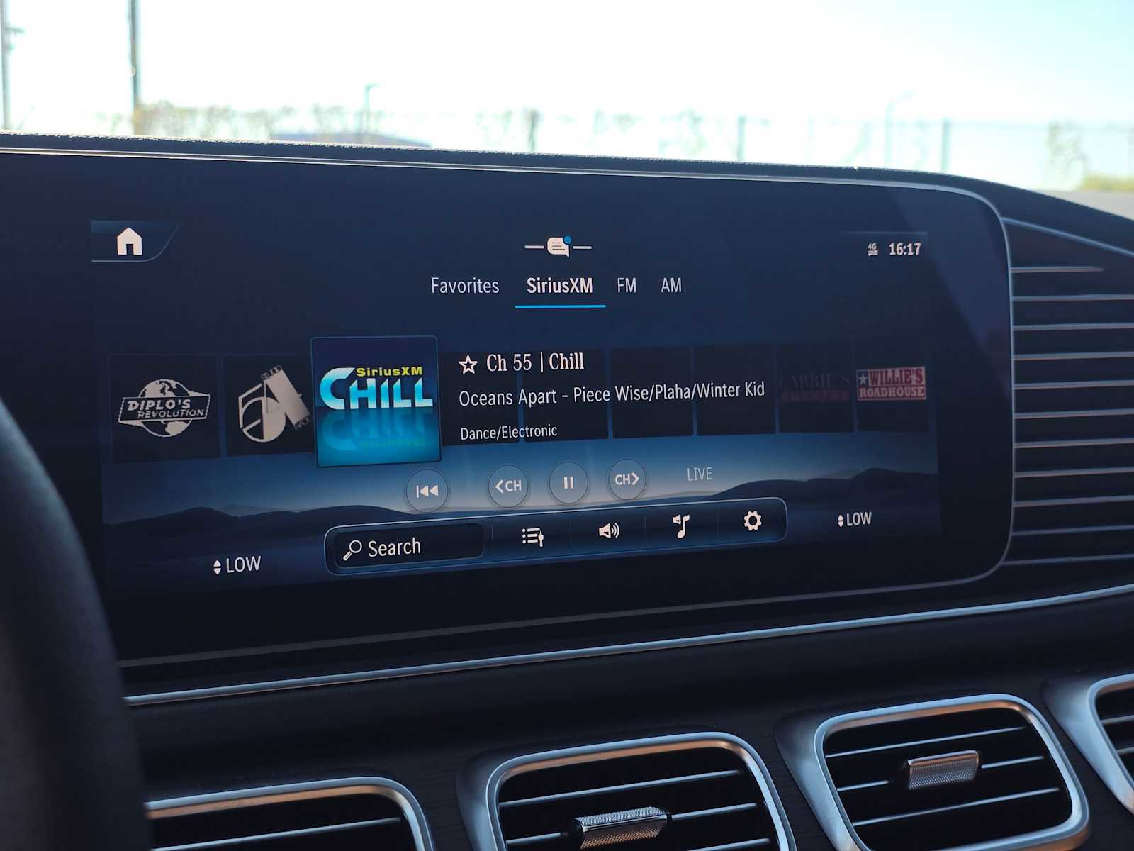 New 2025 Mercedes-Benz GLS 450 4MATIC image 33