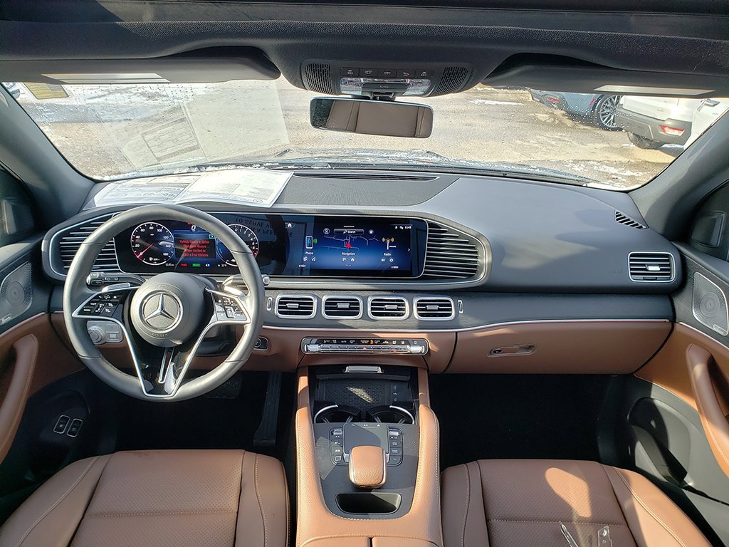 Used 2025 Mercedes-Benz GLE 450e 4MATIC image 13