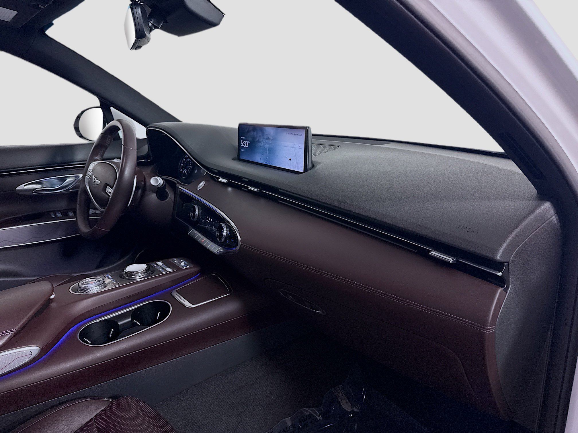 Used 2023 Genesis GV70 2.5T w/ Advanced Package image 30