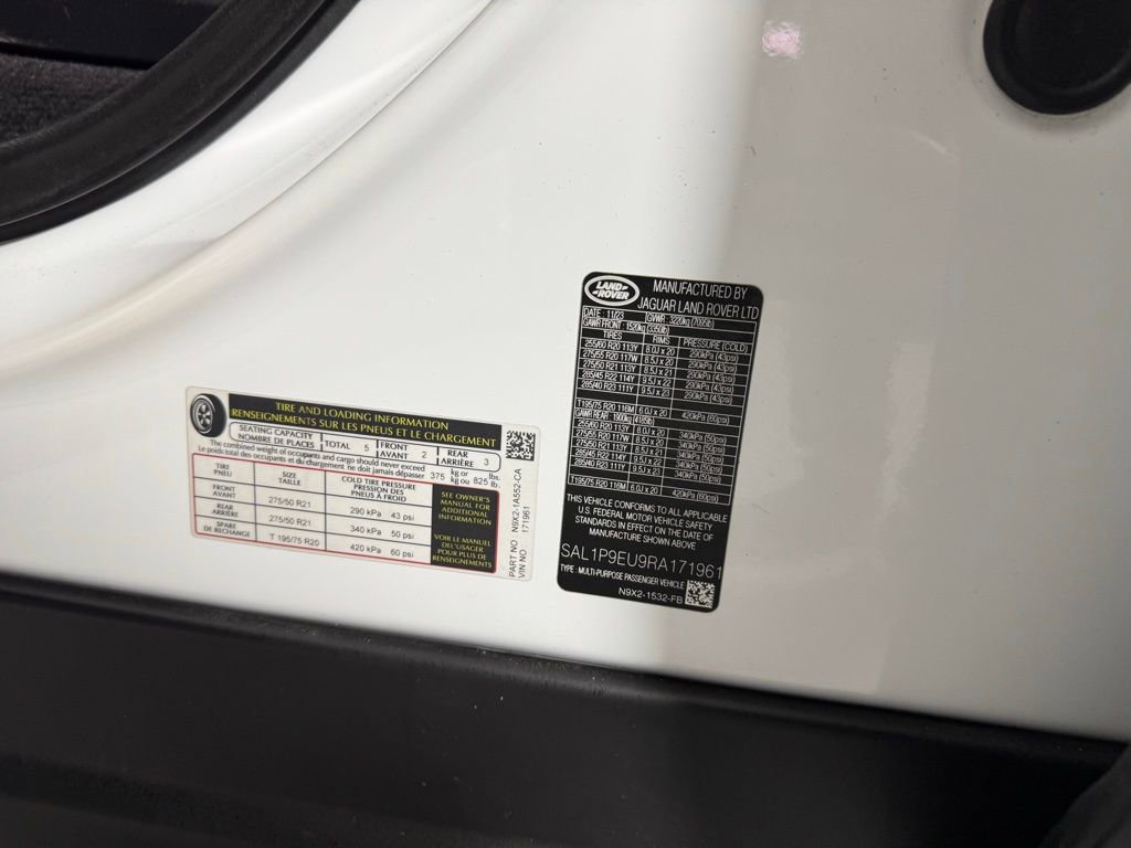 Used 2024 Land Rover Range Rover Sport SE image 36