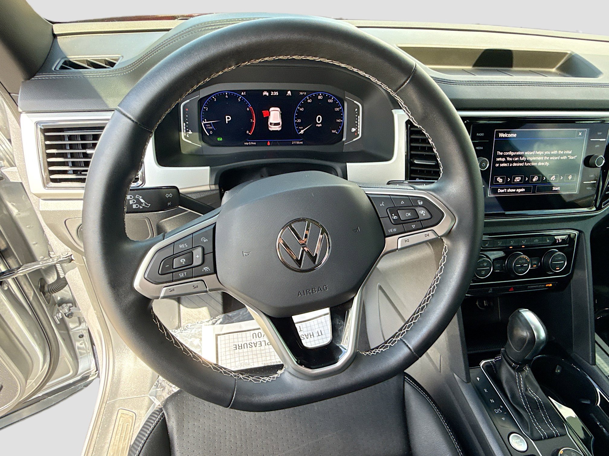 Used 2023 Volkswagen Atlas Cross Sport SEL AWD/4WD image 39