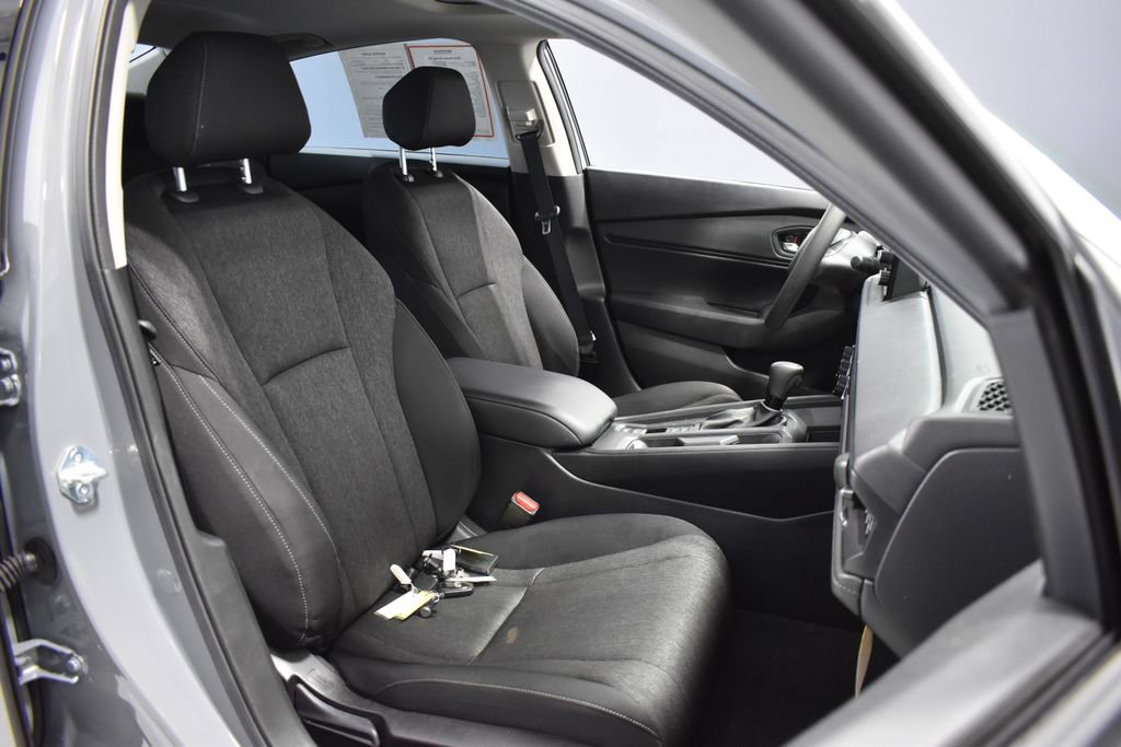 Used 2025 Honda Accord SE image 14