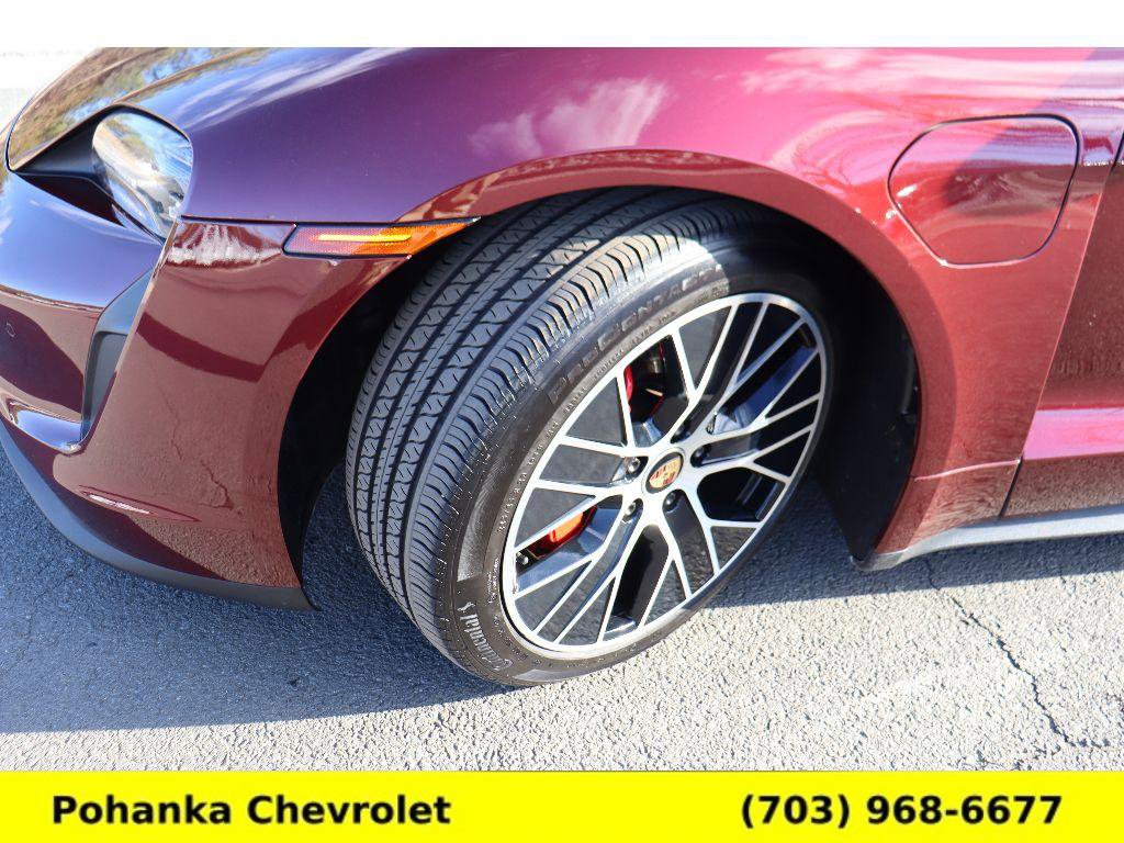 Used 2021 Porsche Taycan 4S image 33
