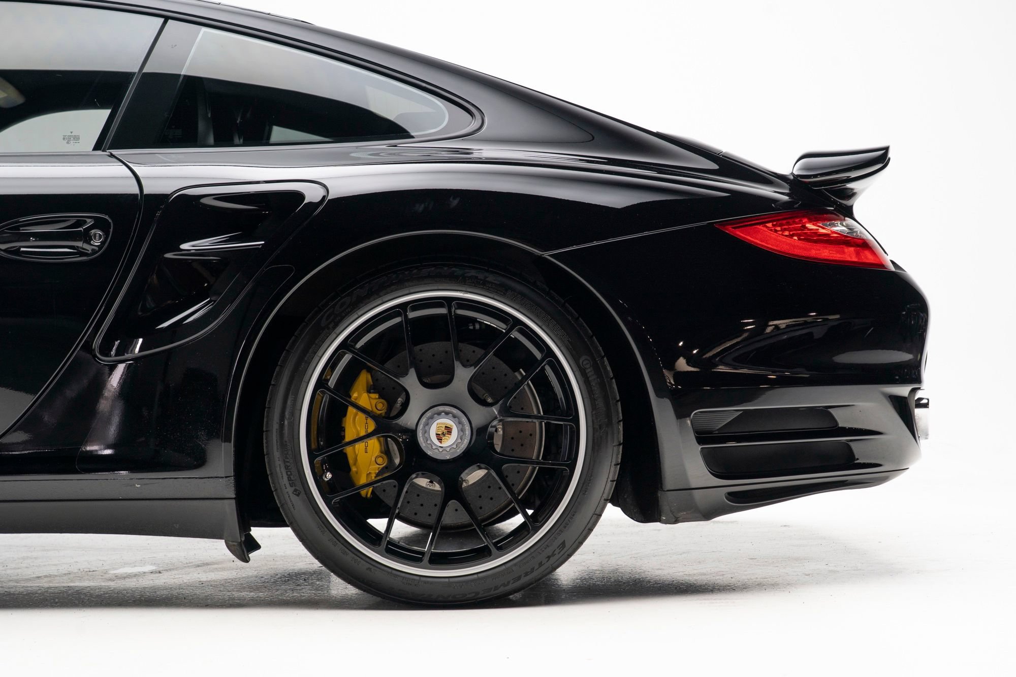Used 2013 Porsche 911 Turbo S AWD/4WD image 60