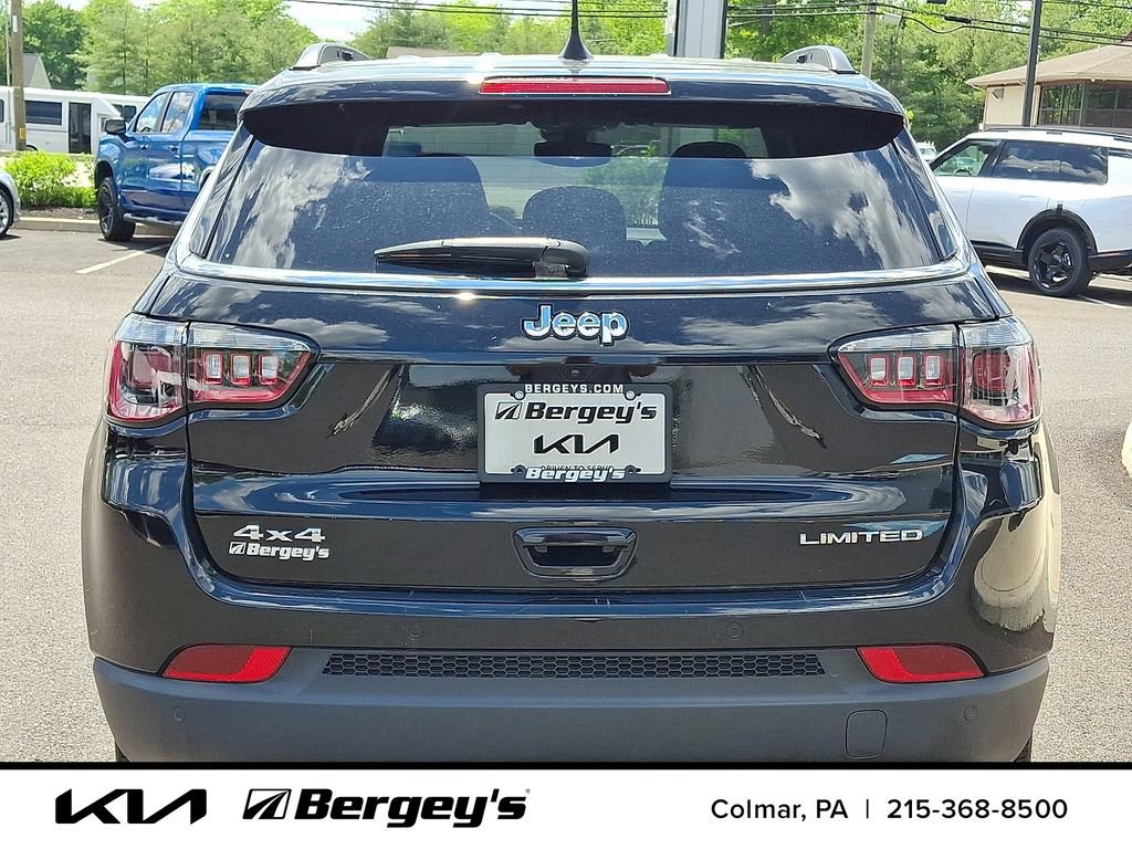 Used 2023 Jeep Compass Limited AWD/4WD image 6