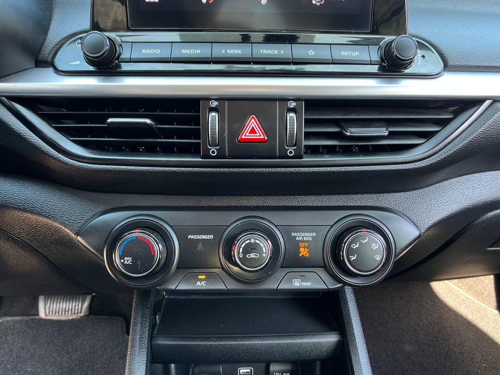 Used 2023 Kia Forte LXS image 19