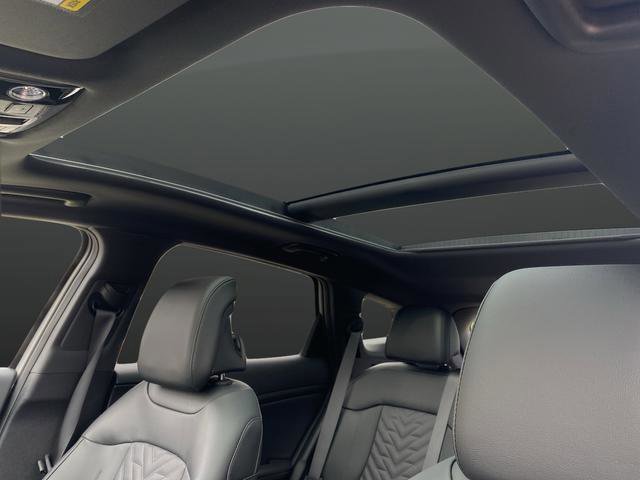 New 2026 Kia Sportage X-Line w/ X-Line Premium Package image 7