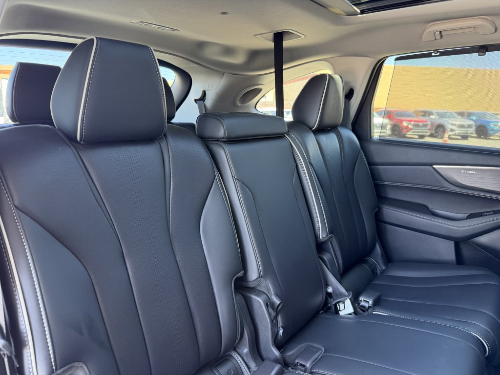 Used 2024 Acura MDX w/ Advance Package AWD/4WD image 42