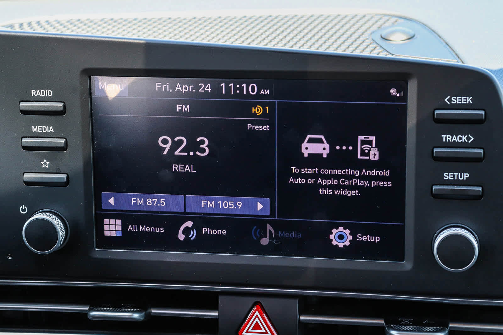 Used 2022 Hyundai Elantra SEL FWD image 15