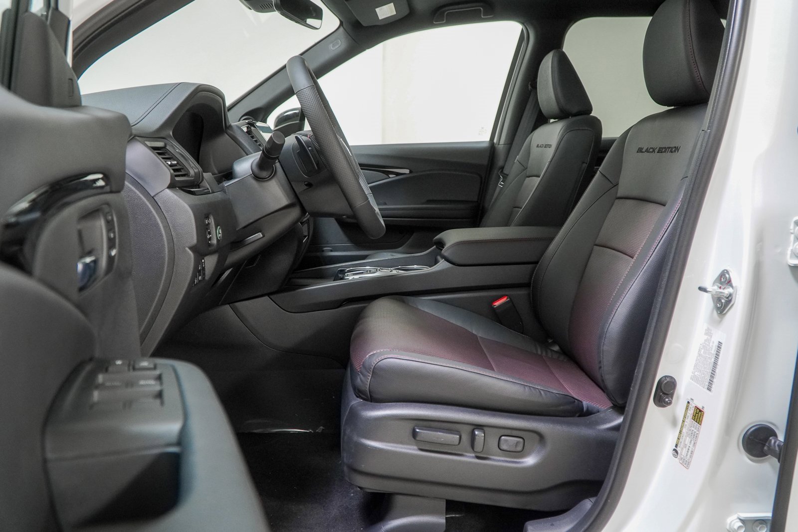 New 2026 Honda Ridgeline Black Edition image 16