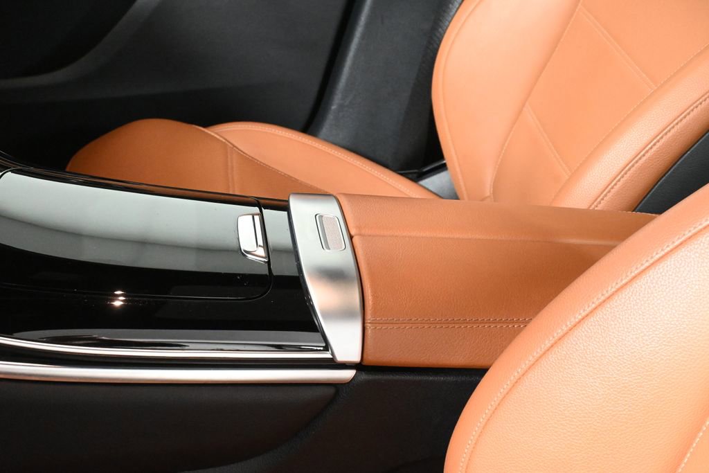 Used 2023 Mercedes-Benz GLC 300 4MATIC image 26
