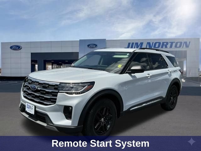 Used 2025 Ford Explorer Active w/ Active Comfort Package RWD image 9
