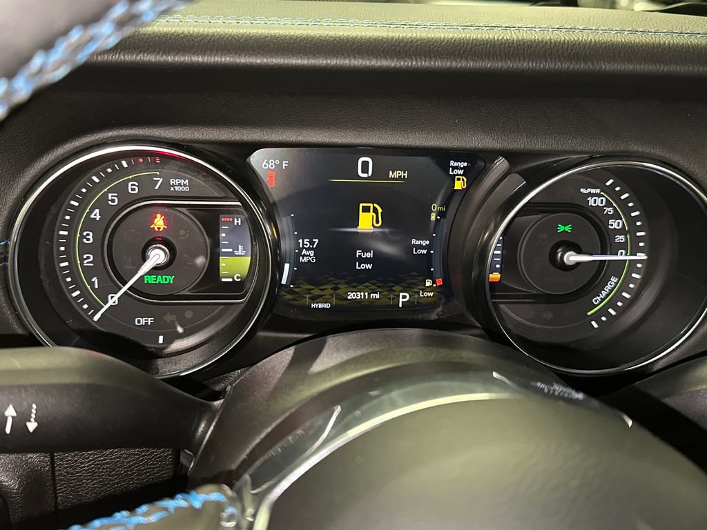 Used 2022 Jeep Wrangler Unlimited Rubicon 4xe w/ Cold Weather Group AWD/4WD image 20