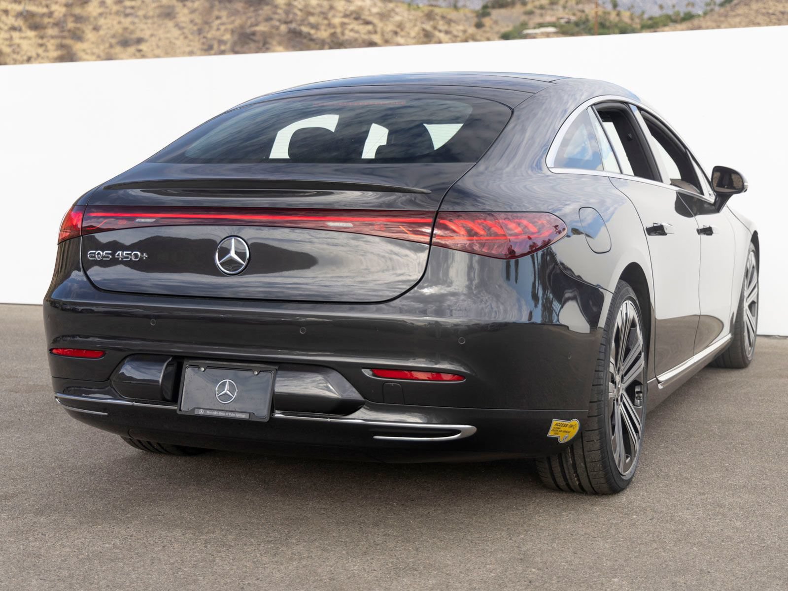 Used 2022 Mercedes-Benz EQS 450+ Sedan image 10