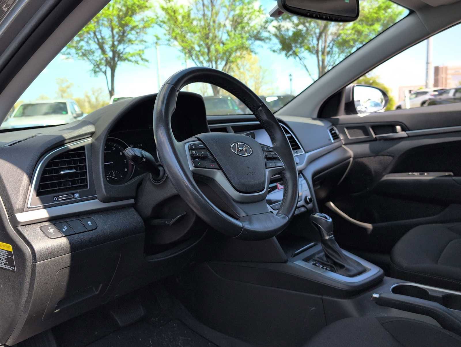 Used 2018 Hyundai Elantra Value Edition FWD image 10
