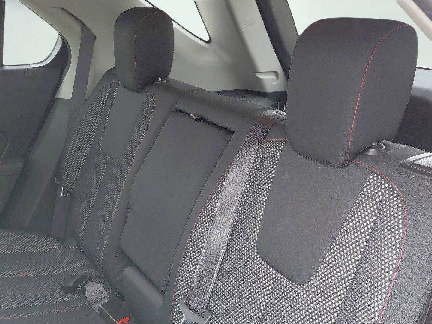 Used 2016 Chevrolet Equinox LT AWD/4WD image 36