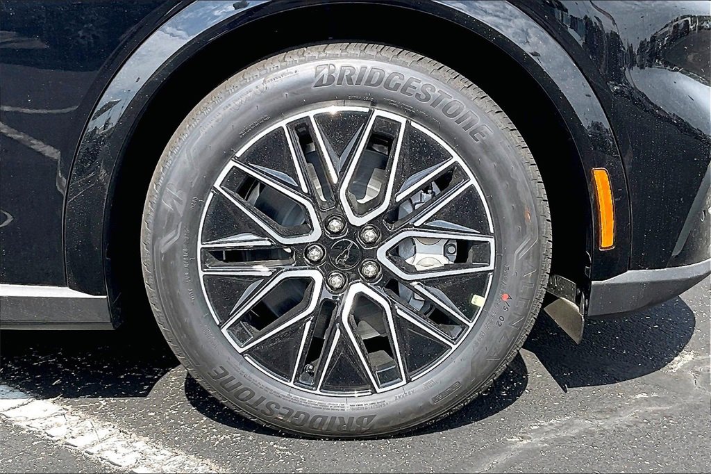 New 2025 Ford Mustang Mach-E Premium image 12