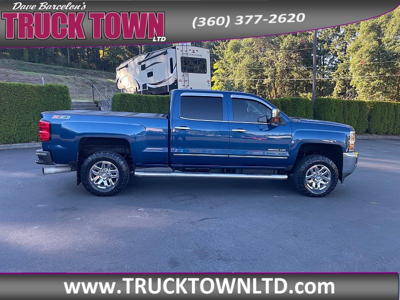 Used 2016 Chevrolet Silverado 3500 LTZ AWD/4WD image 6