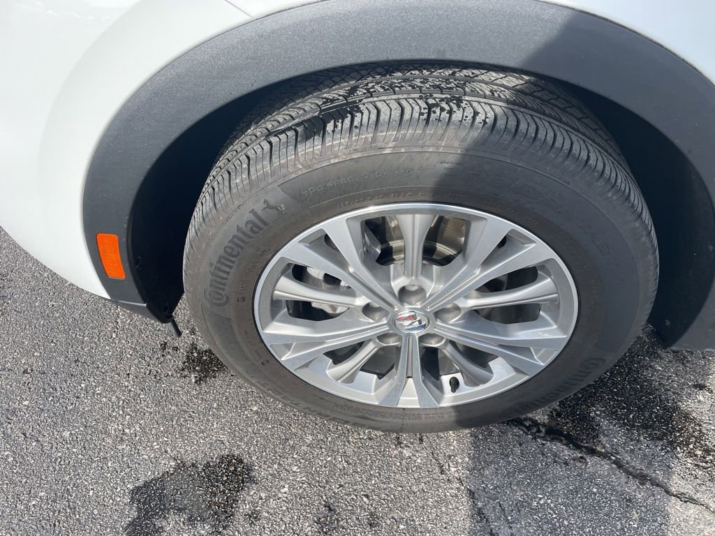 Used 2022 Buick Envision Preferred image 9