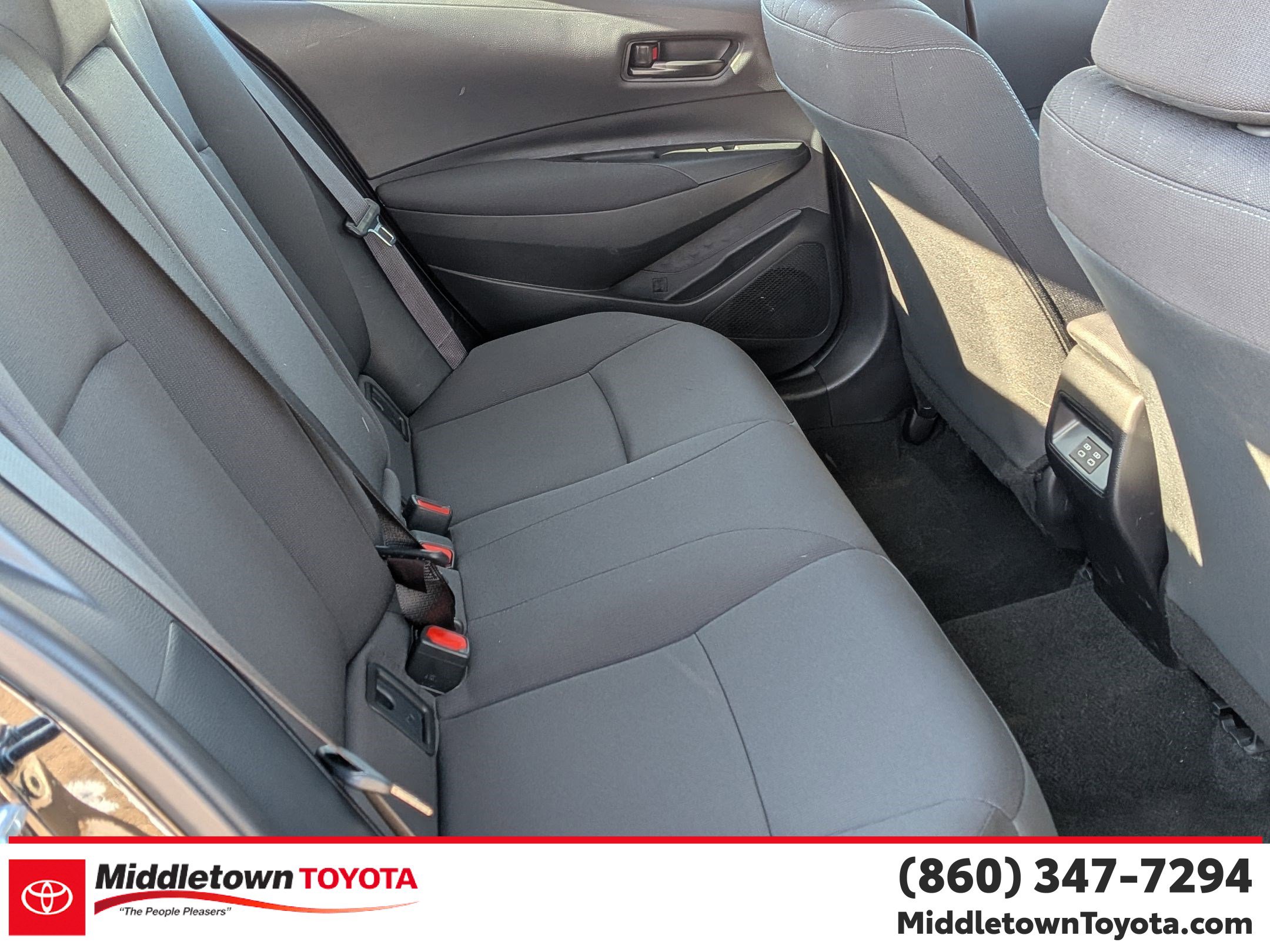 Certified 2025 Toyota Corolla LE image 33