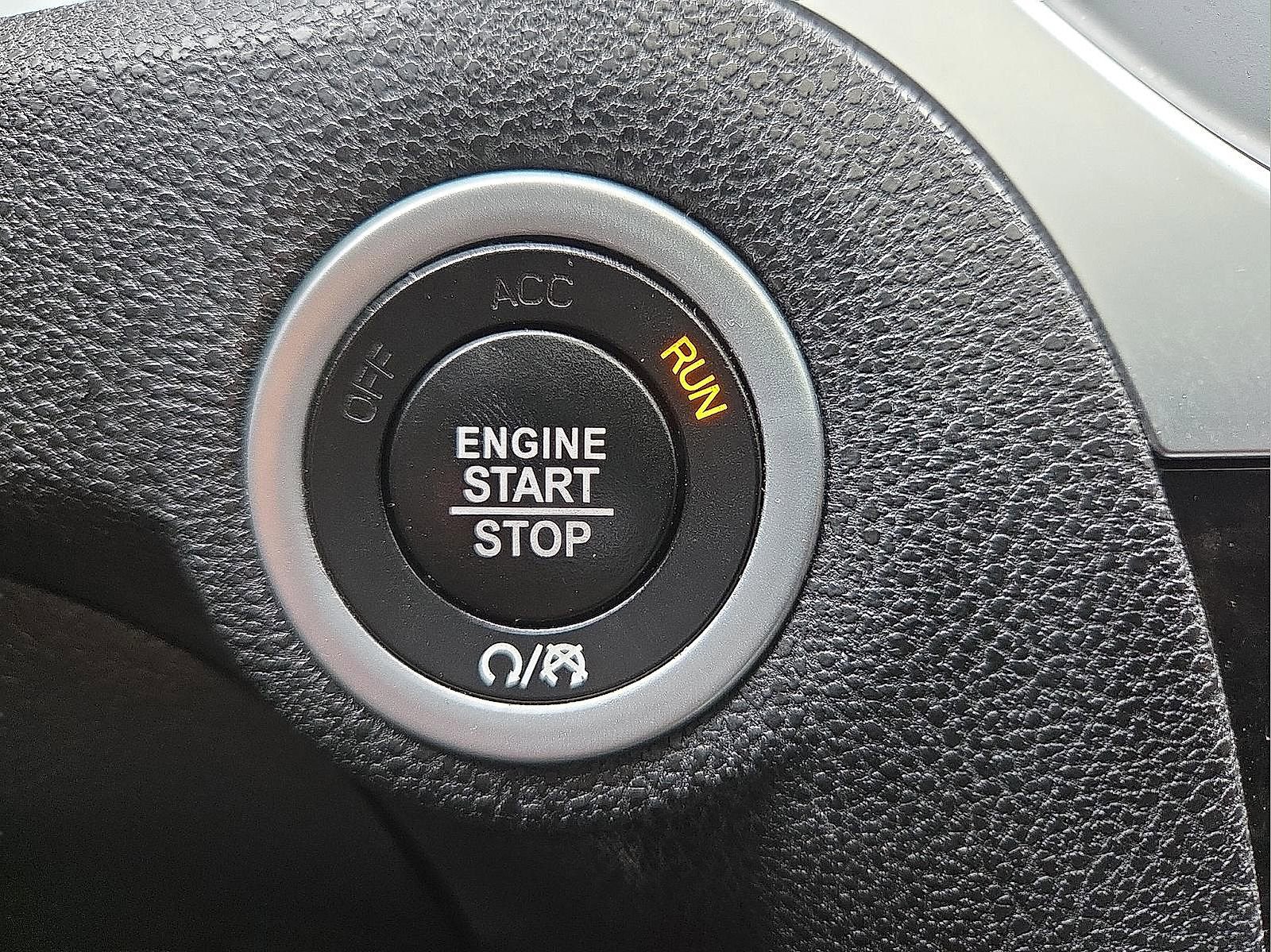 Used 2023 Chrysler 300 Touring L w/ Popular Equipment Group image 19