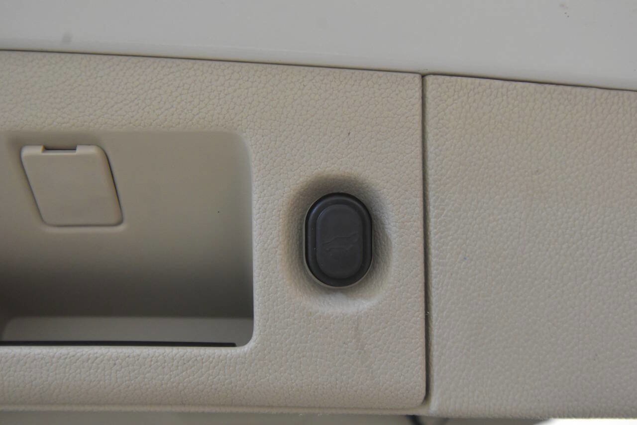 Used 2019 GMC Yukon XL Denali w/ Denali Ultimate Package image 42