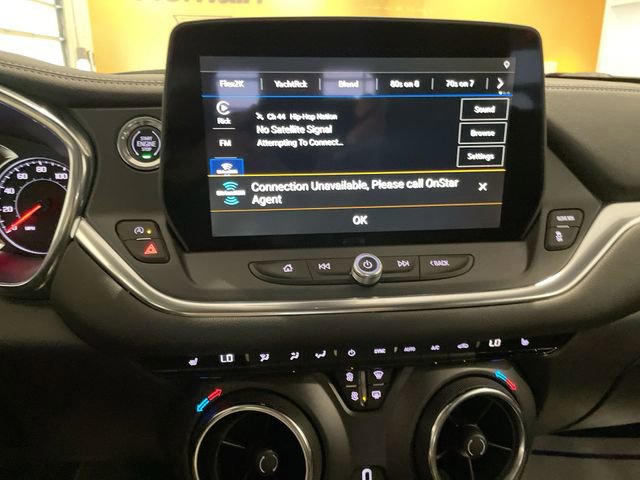 Used 2024 Chevrolet Blazer LT w/ Midnight/Sport Edition FWD image 23