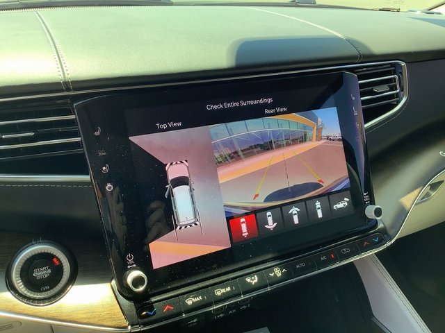 Used 2022 Jeep Grand Wagoneer Series II w/ Premium Group II image 19