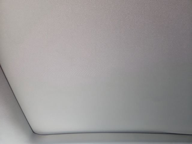 Used 2018 Chevrolet Equinox Premier FWD image 38