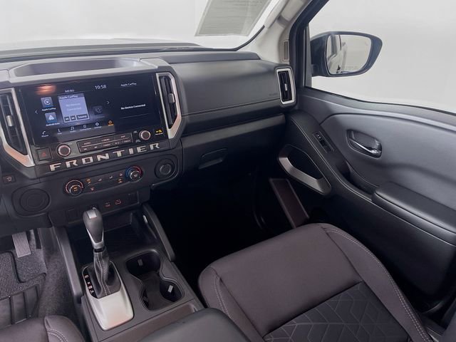 Used 2025 Nissan Frontier SV RWD image 22
