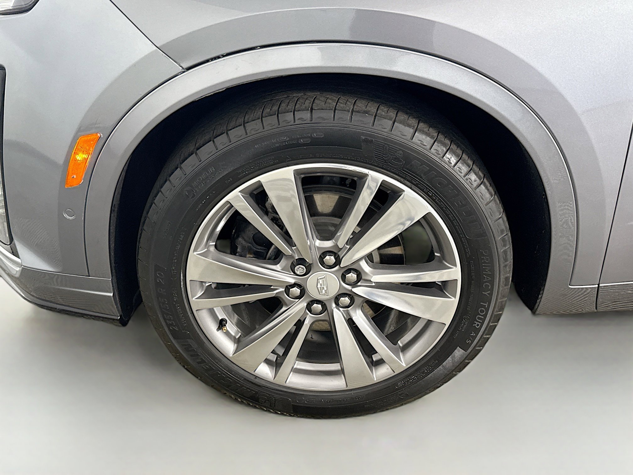 Used 2021 Cadillac XT6 Premium Luxury FWD image 38