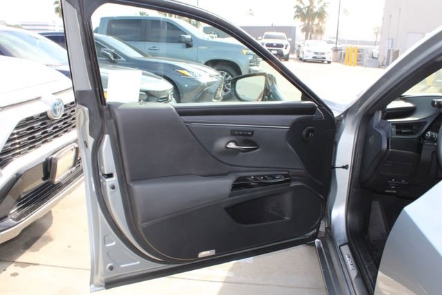 Certified 2024 Lexus ES 350 w/ Premium Package image 11