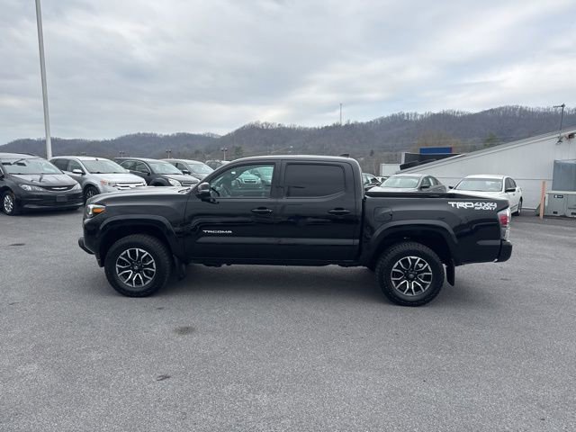 Used 2023 Toyota Tacoma TRD Sport w/ Technology Package AWD/4WD image 5