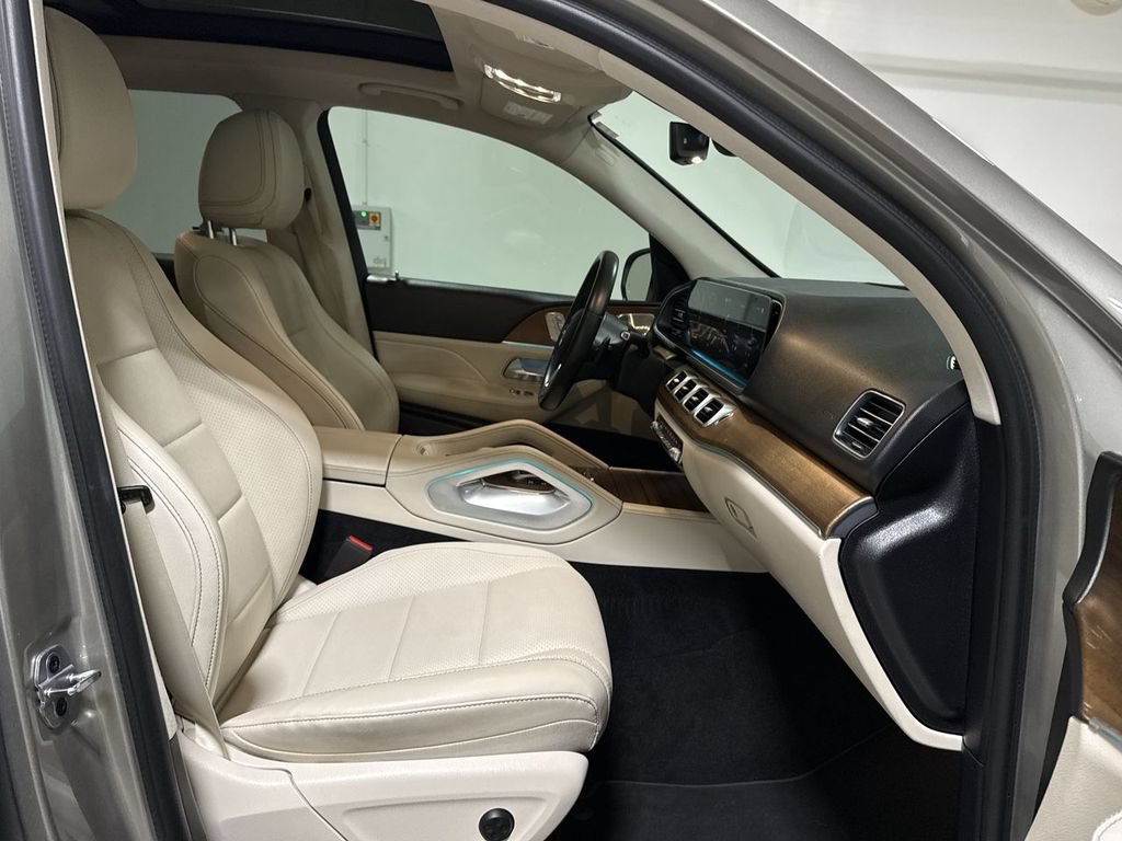 Used 2022 Mercedes-Benz GLE 350 4MATIC image 23