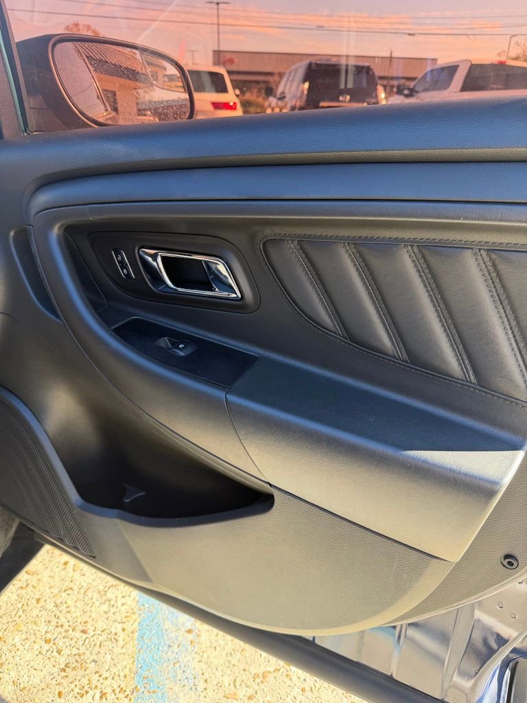 Used 2018 Ford Taurus Police Interceptor image 19