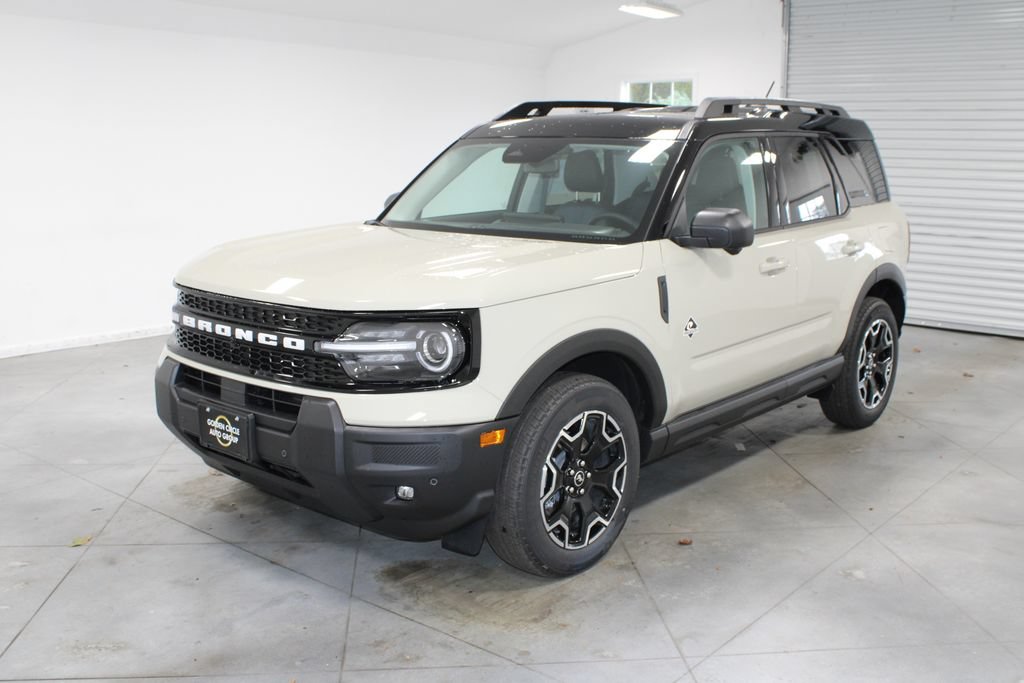 New 2025 Ford Bronco Sport Outer Banks w/ Outer Banks Tech Package+ AWD/4WD image 3