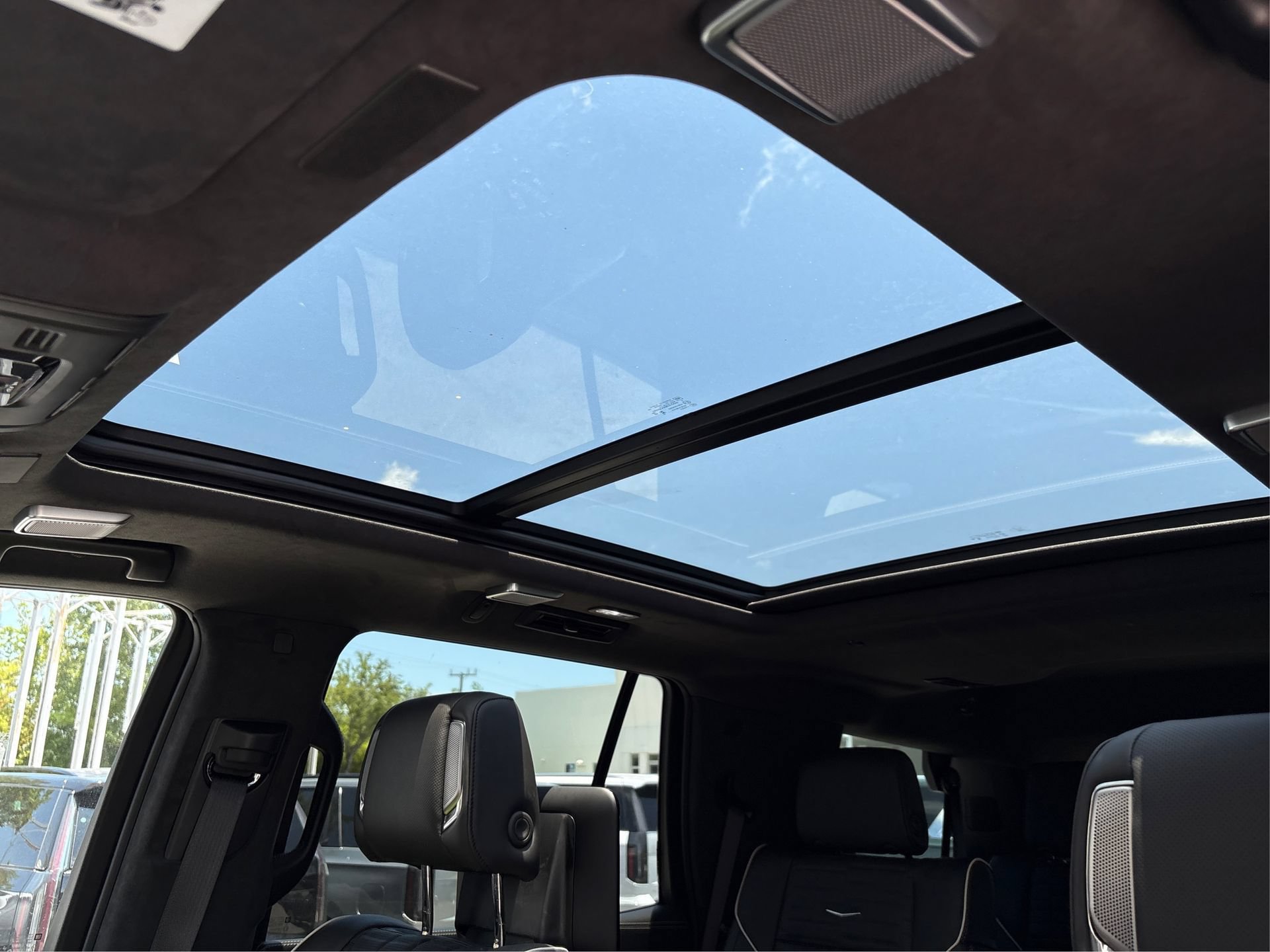 New 2026 Cadillac Escalade Platinum Sport AWD/4WD image 34