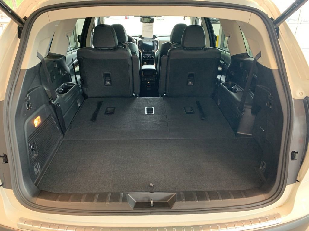Certified 2022 Subaru Ascent Touring w/ Popular Package #2A AWD/4WD image 19