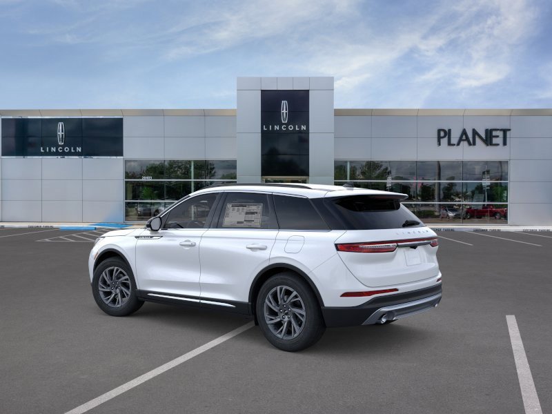 New 2026 Lincoln Corsair Premiere image 4