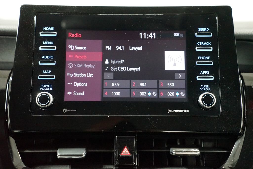Used 2021 Toyota Camry SE FWD image 18
