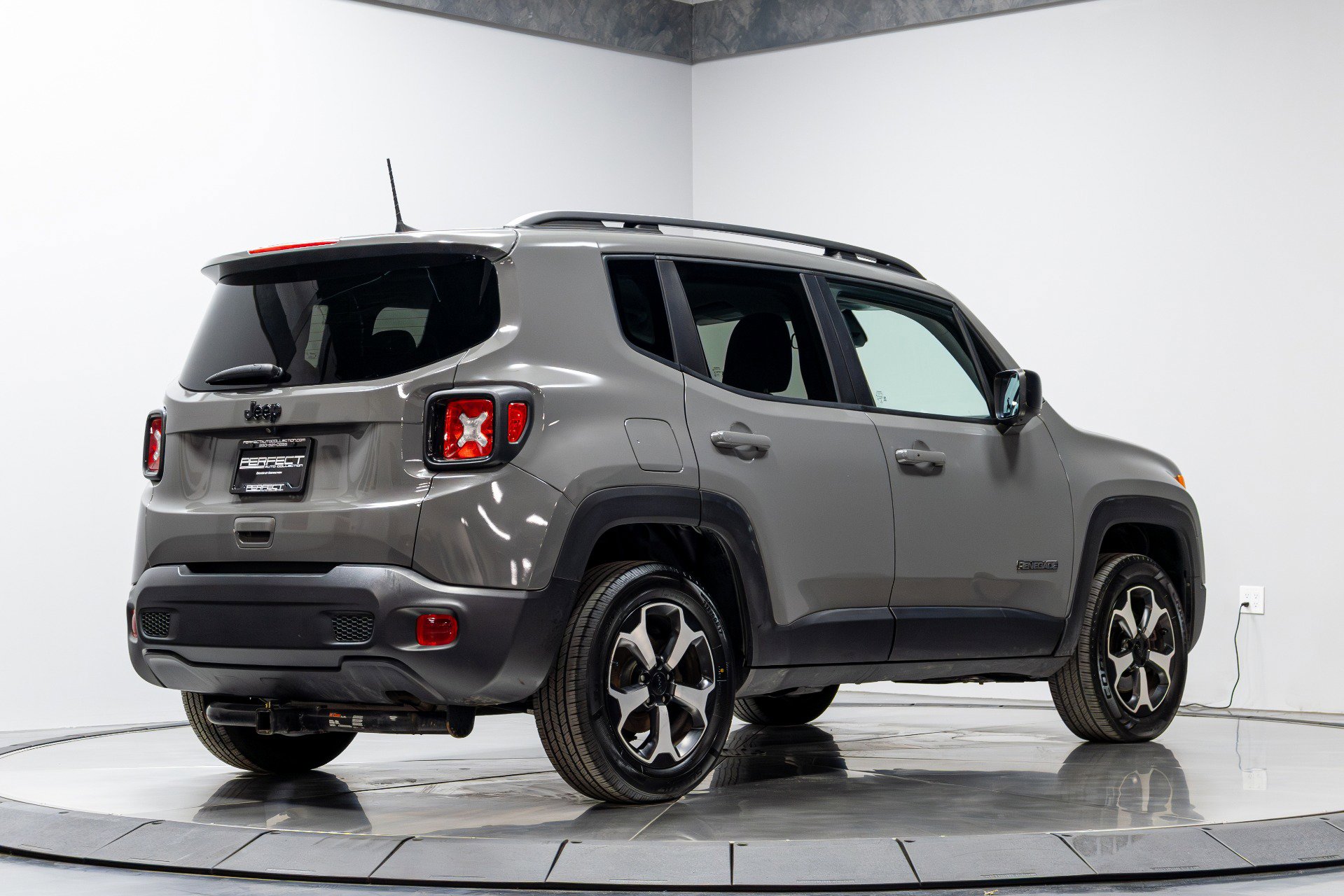 Used 2020 Jeep Renegade Sport image 15