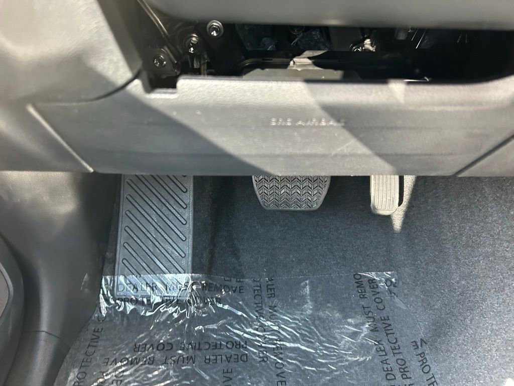 New 2026 Toyota Tundra SR5 AWD/4WD image 17