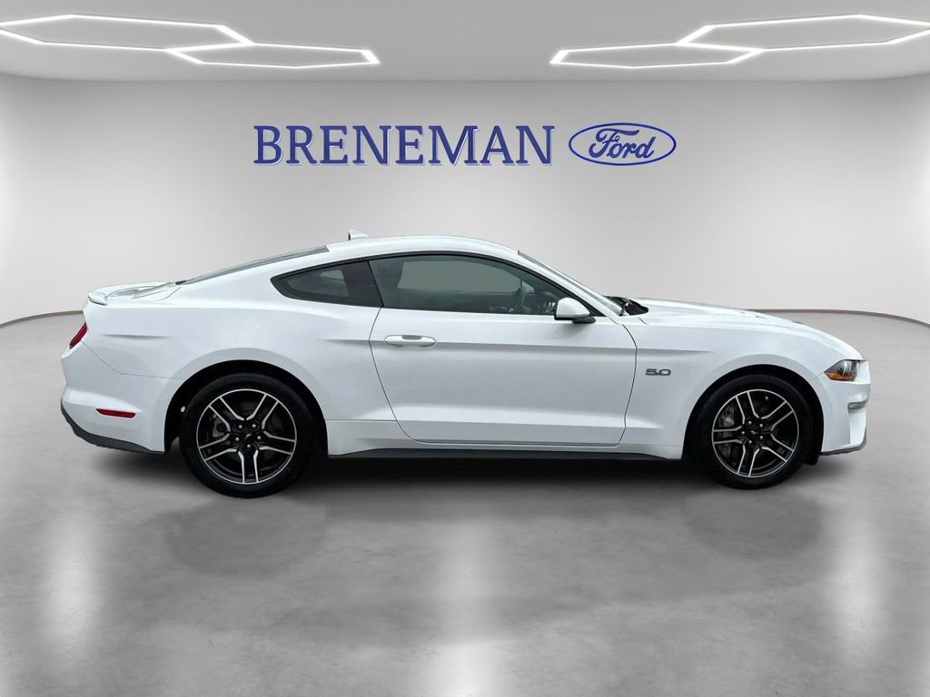 Used 2021 Ford Mustang GT image 4